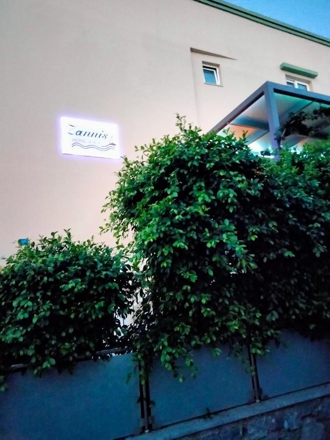 Zannis Hotel Rethymno  Екстер'єр фото